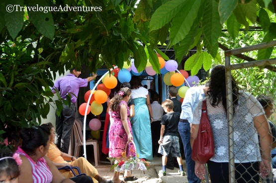 Real Costa Rican wedding reception Picture